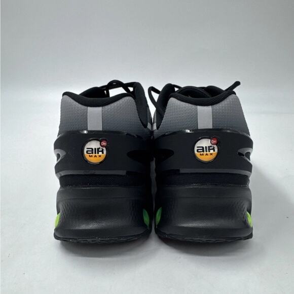 Nike Air Max DN8 Black Volt Grey FQ7860-003 Men's Size 9.5 - Picture 3 of 4